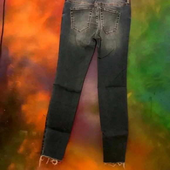 🤑5 for $25  
🤑PAC sun jeans 24 - Picture 3 of 5